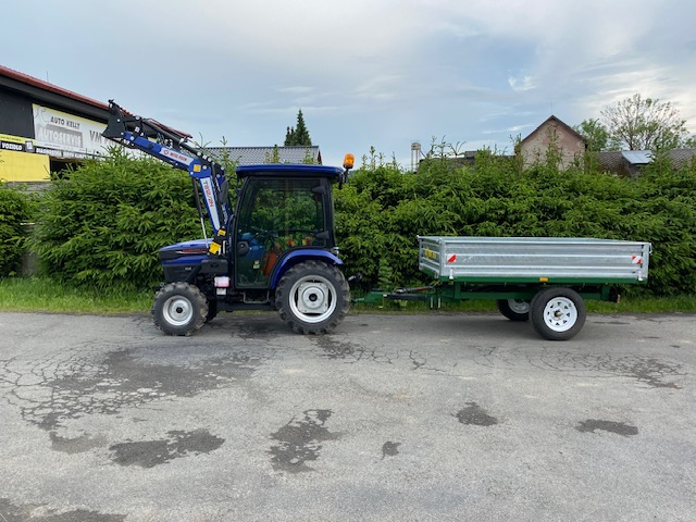 Vlek za traktor sklápěcí FHM 140x240 cm 1,5t má SPZ i TP